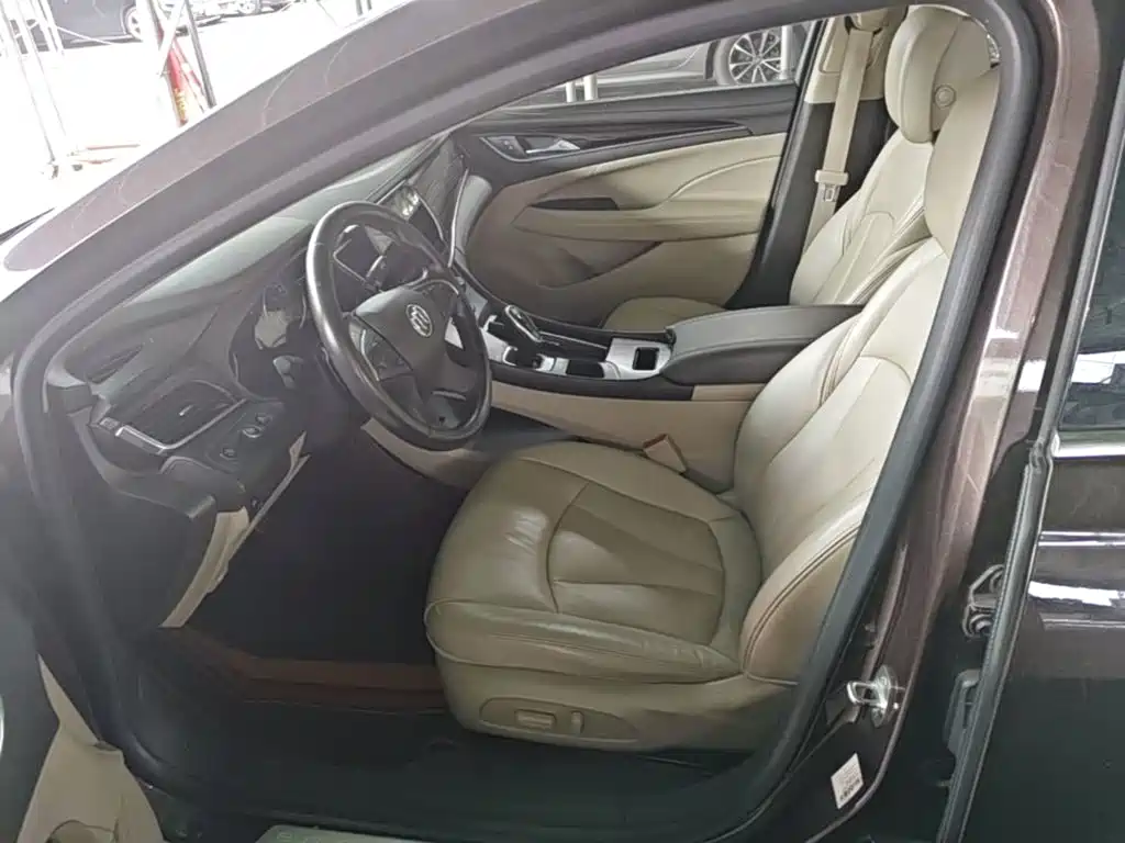 Buick LaCrosse — миниатюра 15