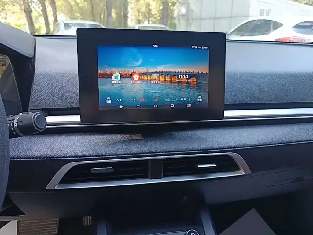 BYD e2 — миниатюра 13