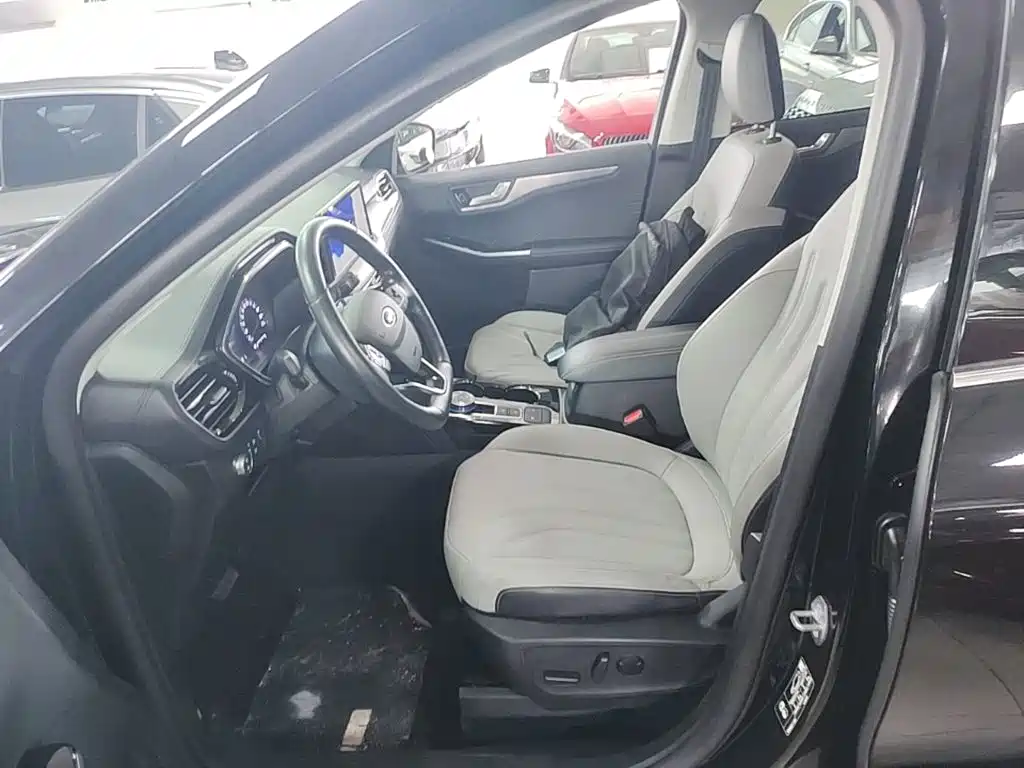 Ford Escape — миниатюра 15