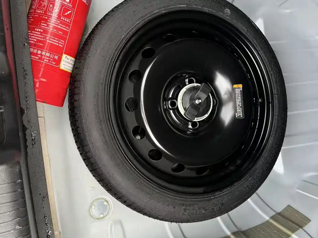 Buick Excelle — миниатюра 14