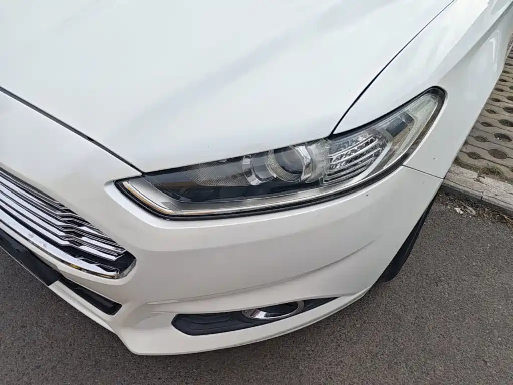 Ford Mondeo — миниатюра 24