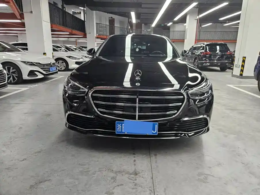 Mercedes-Benz S-Class — миниатюра 2