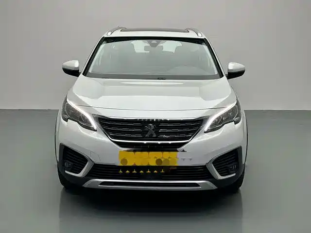 Peugeot 5008 — миниатюра 2