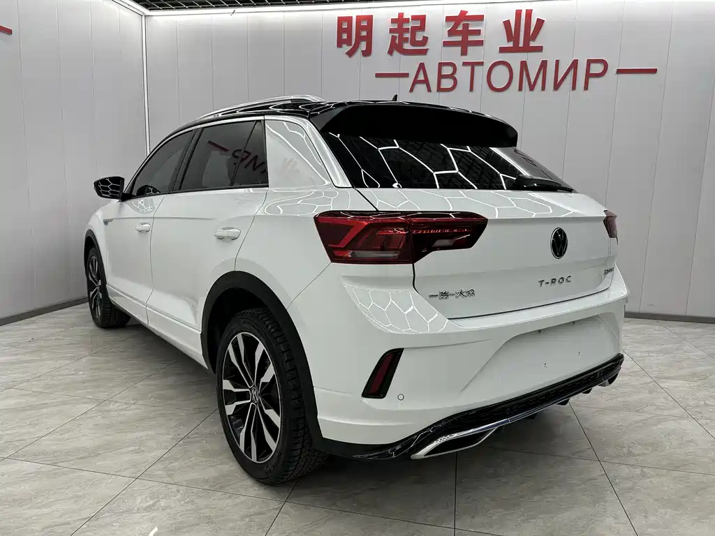 VOLKSWAGEN T ROC EXPLORING SONGS