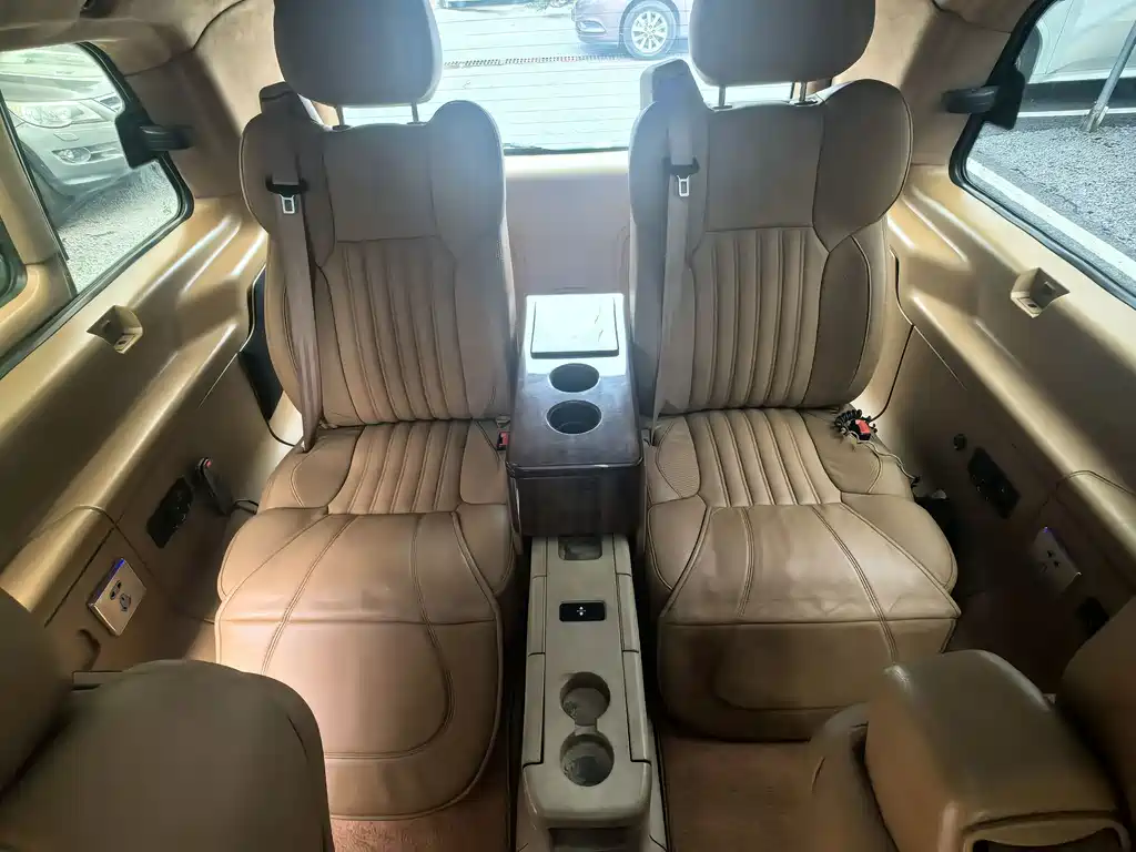 Mercedes-Benz Vito — миниатюра 12