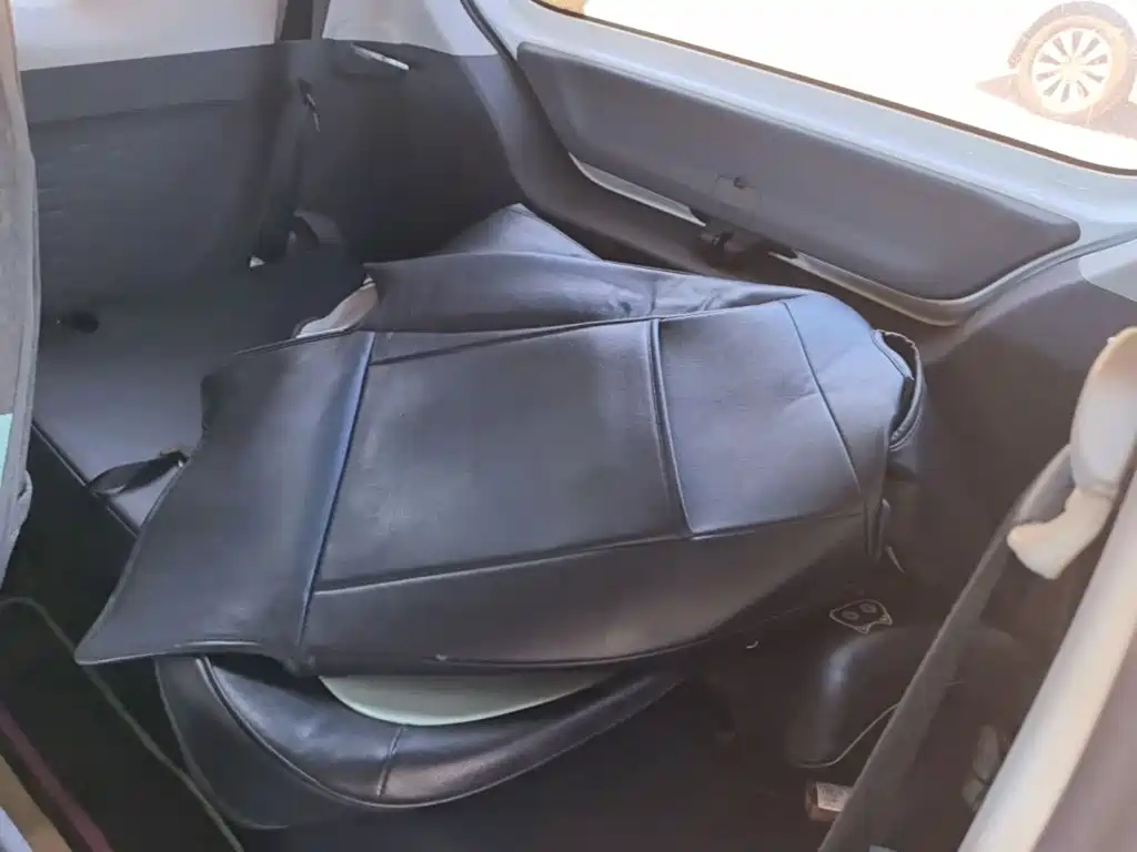 Wuling MINIEV — миниатюра 17