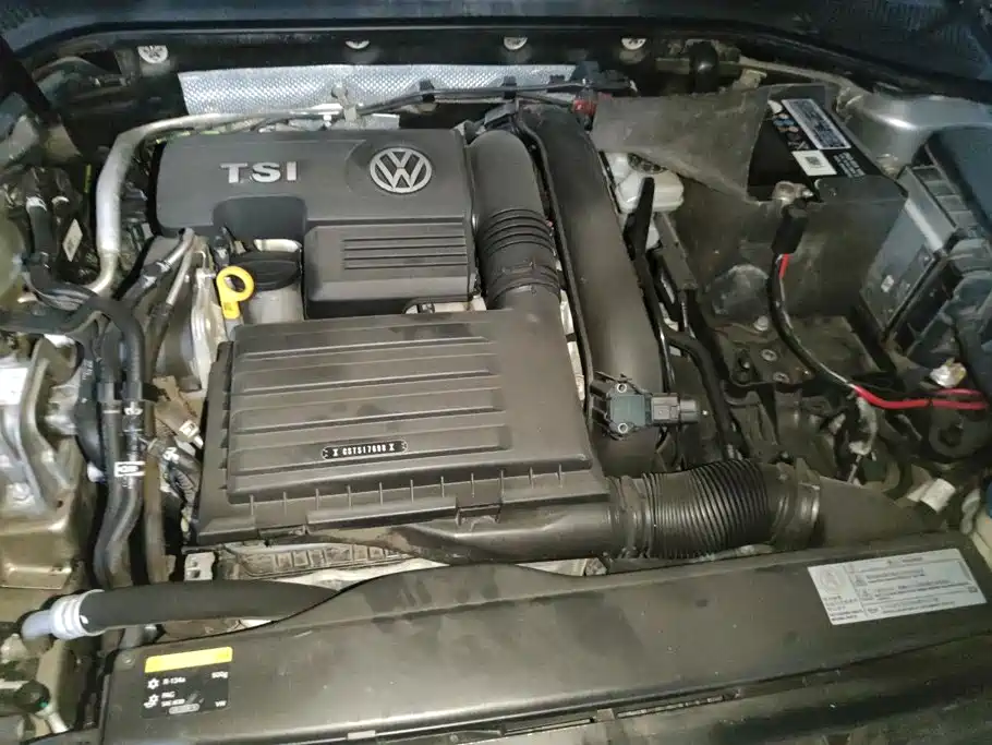 Volkswagen Golf — миниатюра 10