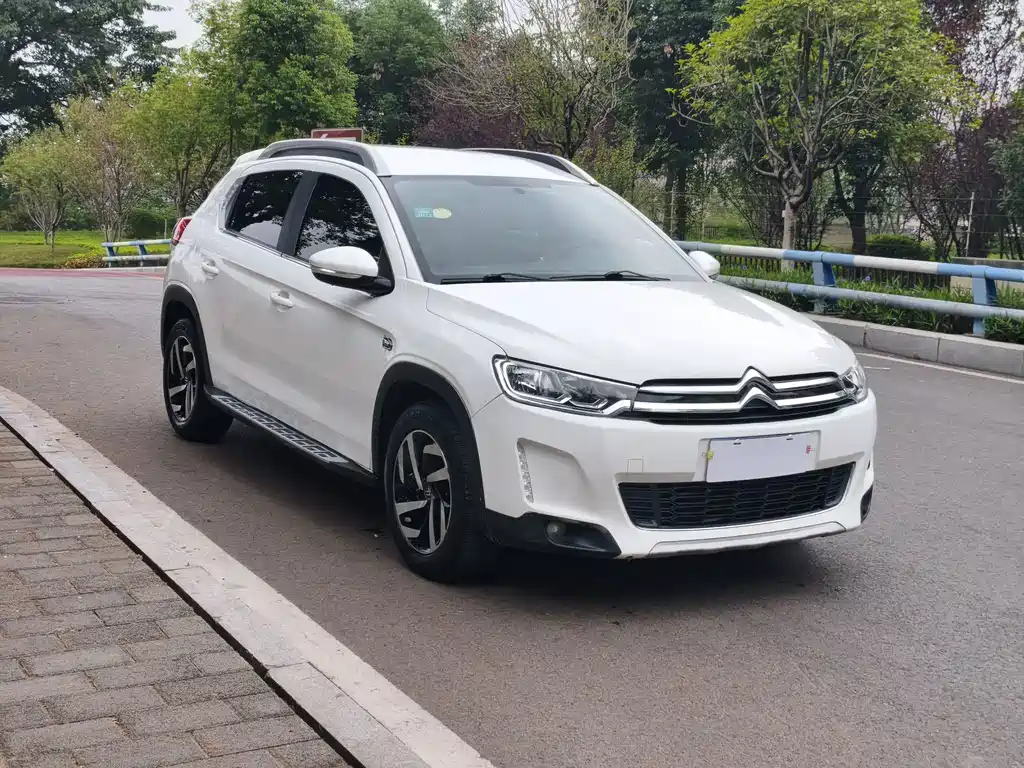 Citroen C3-XR — миниатюра 3