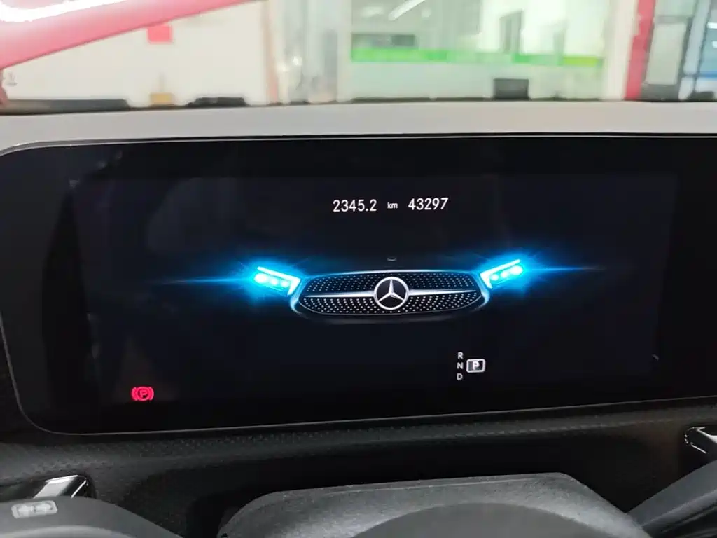 Mercedes-Benz A-Class — миниатюра 12