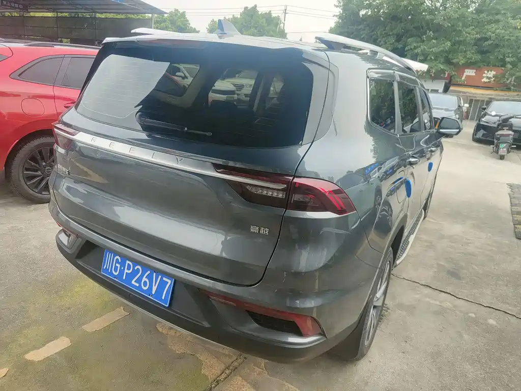 Geely Haoyue — миниатюра 20