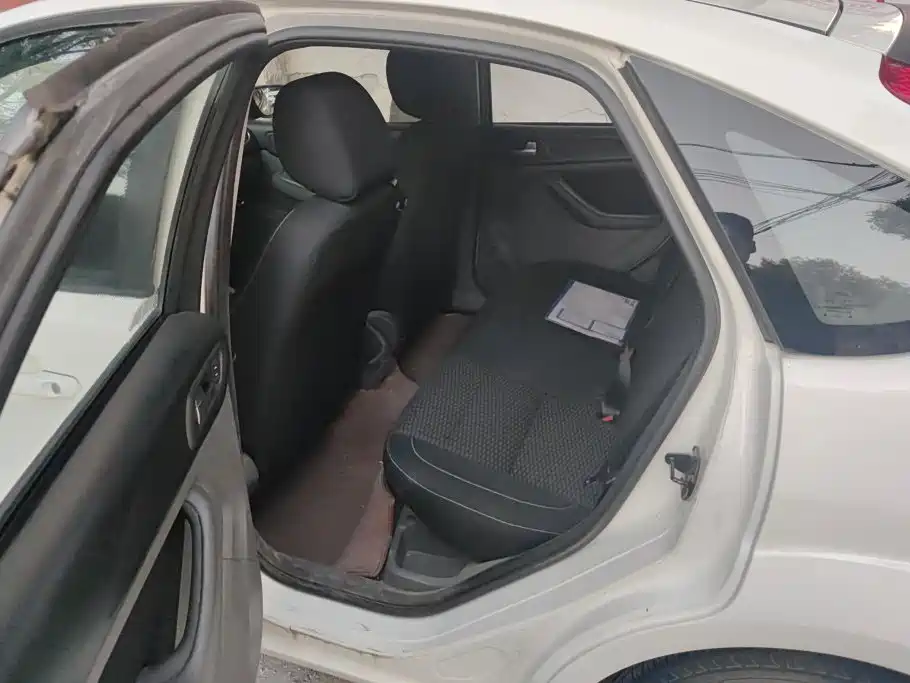 Ford Focus — миниатюра 11