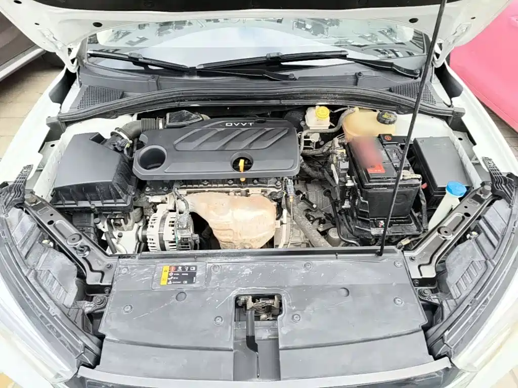 Roewe i5 — миниатюра 20