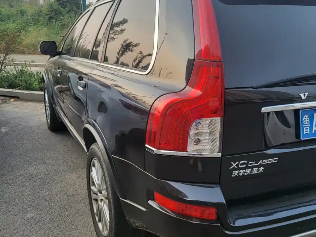 Volvo XC Classic — миниатюра 4