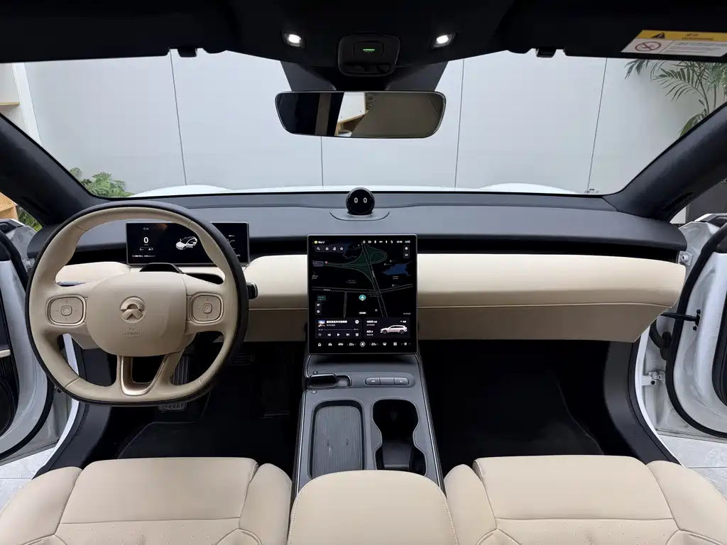 NIO ET5T — миниатюра 6
