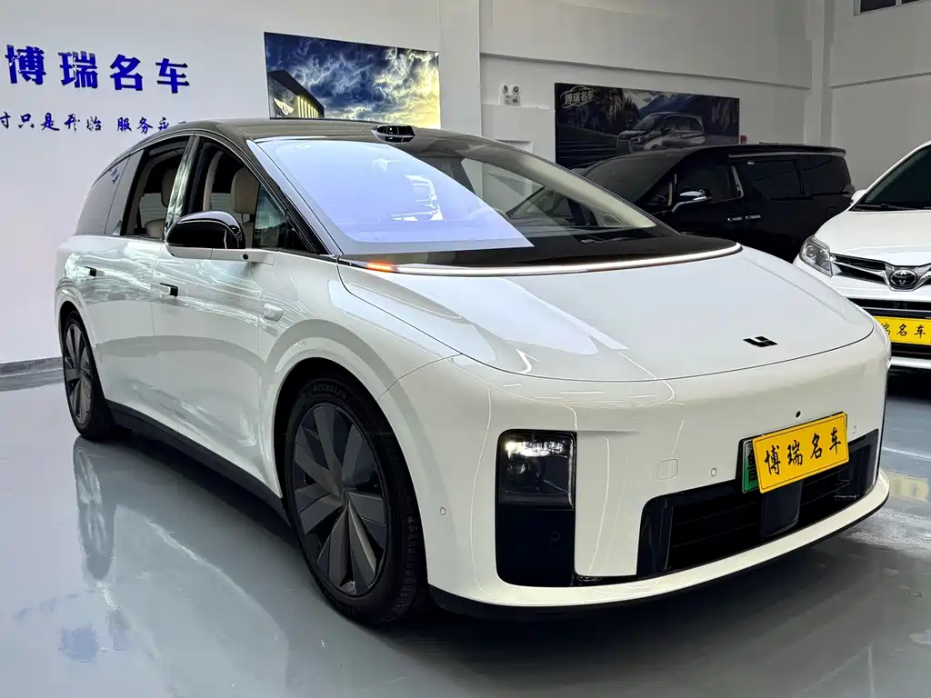 Li Auto Li i8 — миниатюра 3