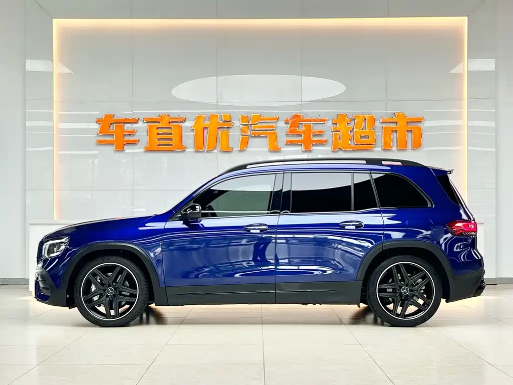 Mercedes-Benz GLB AMG — миниатюра 4