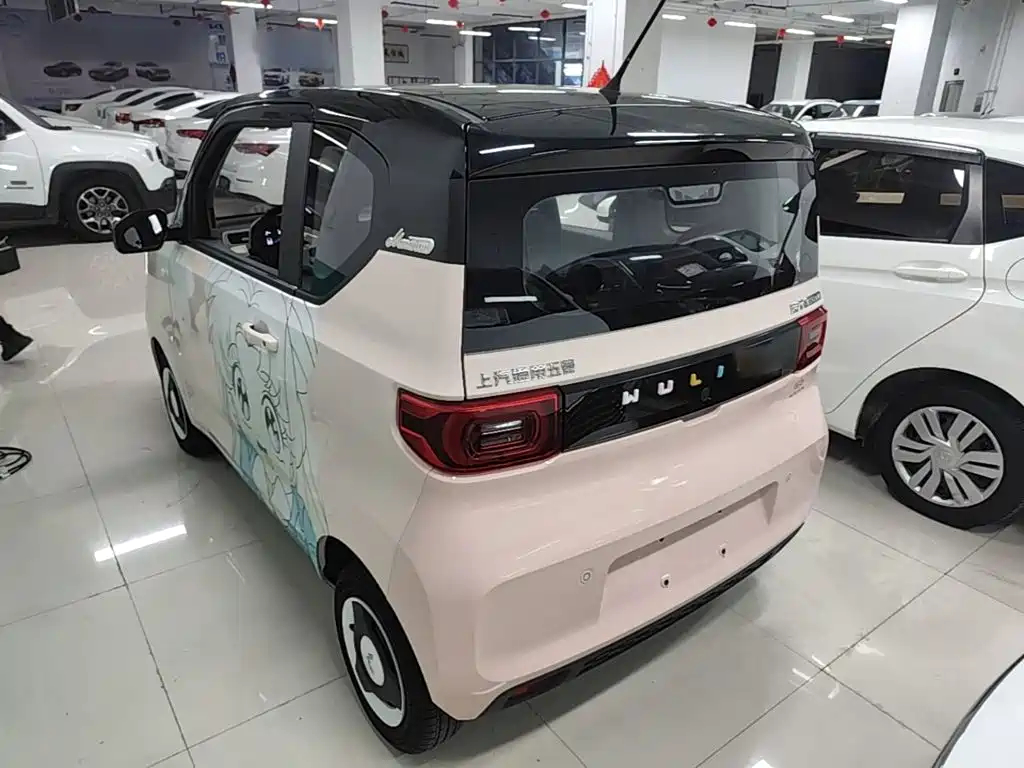 Wuling MINIEV — миниатюра 5