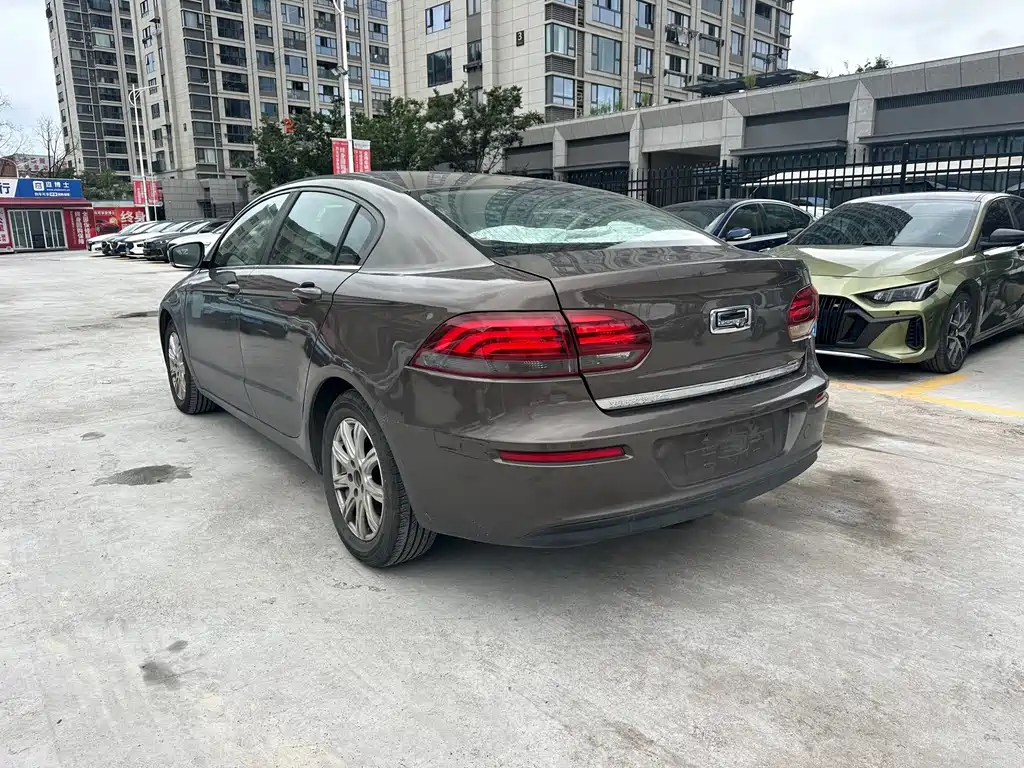 Qoros Qoros 3 — миниатюра 21