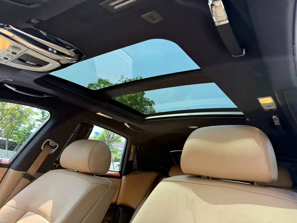 Rolls-Royce Ghost — миниатюра 19