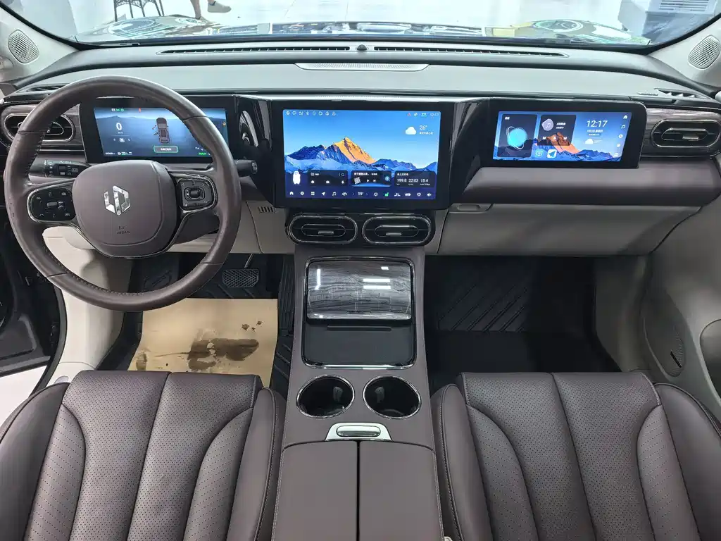 Leapmotor Leapmotor C11 — миниатюра 7