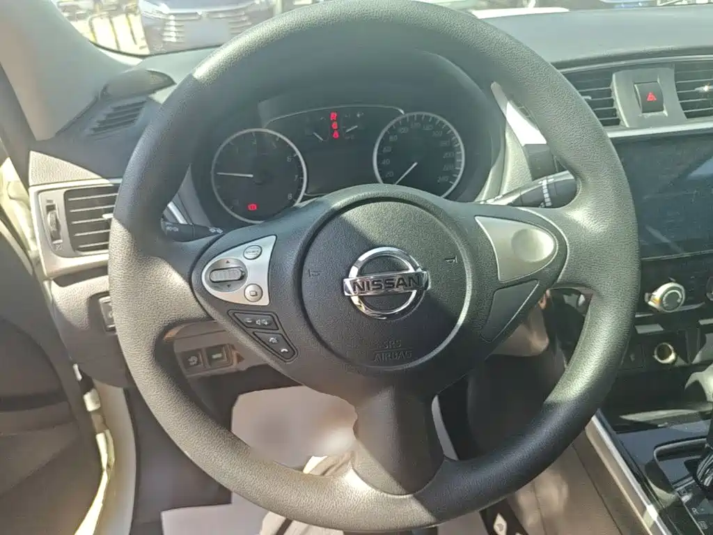 Nissan Sylphy — миниатюра 11