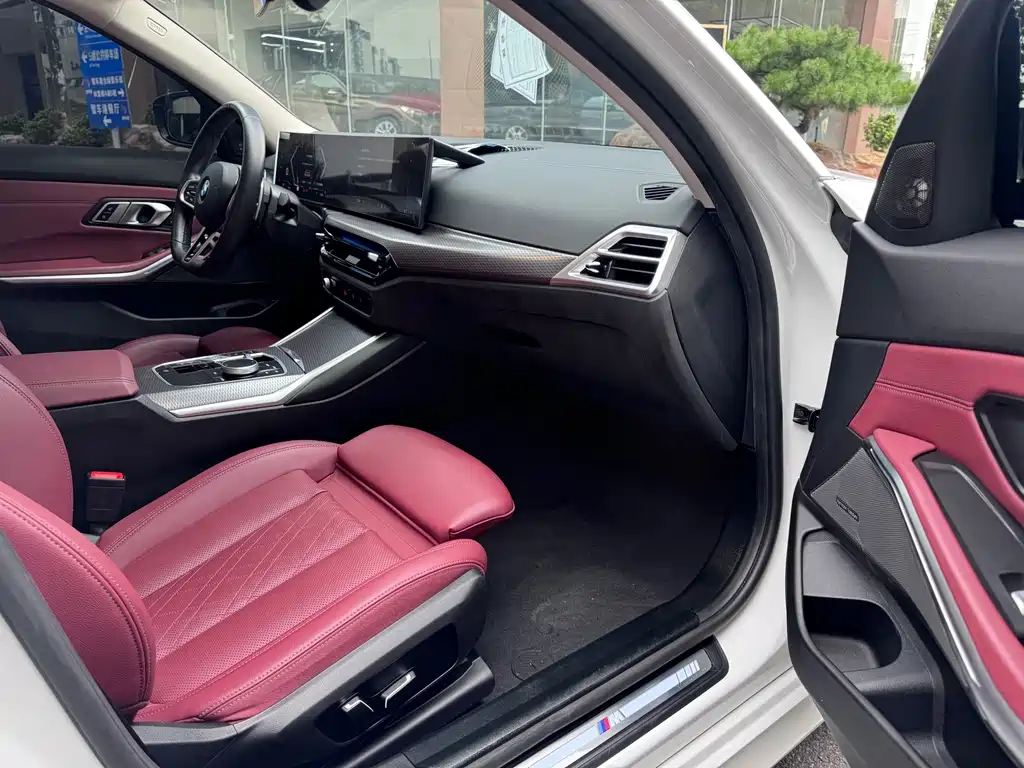 BMW 3 Series — миниатюра 14