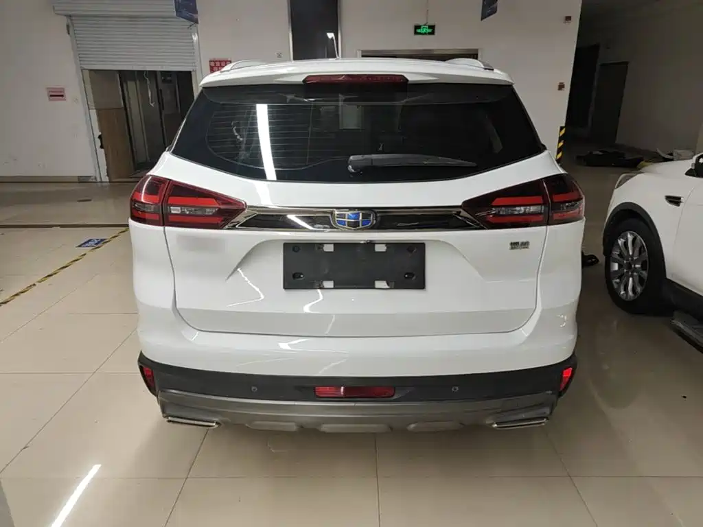 Geely Boyue — миниатюра 6