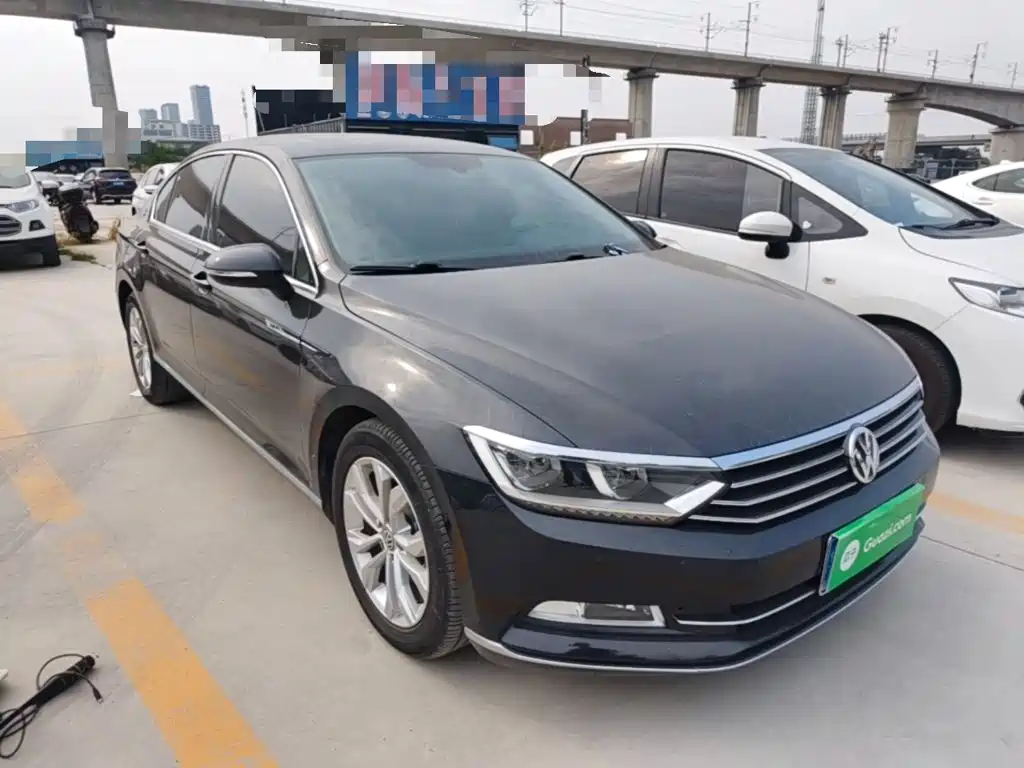 Volkswagen Magotan — миниатюра 4