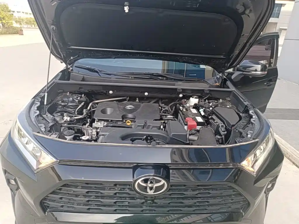 Toyota RAV4 — миниатюра 20