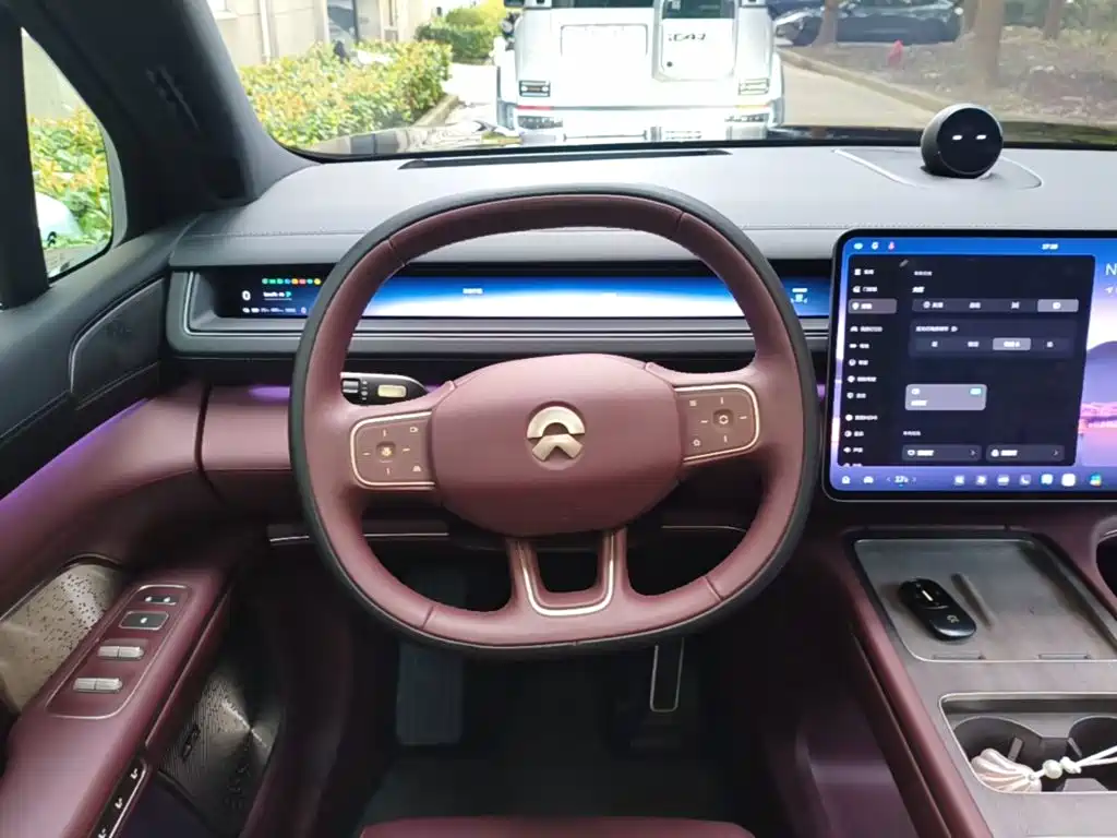 NIO ES8 — миниатюра 11