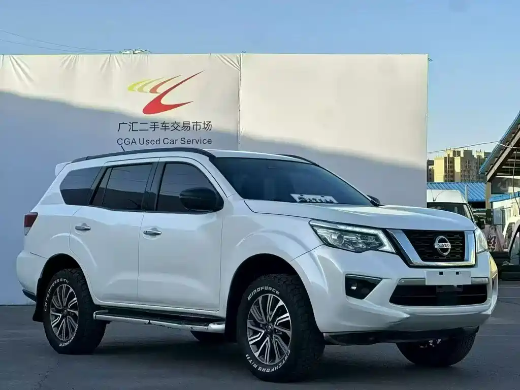 Nissan Terra — миниатюра 3