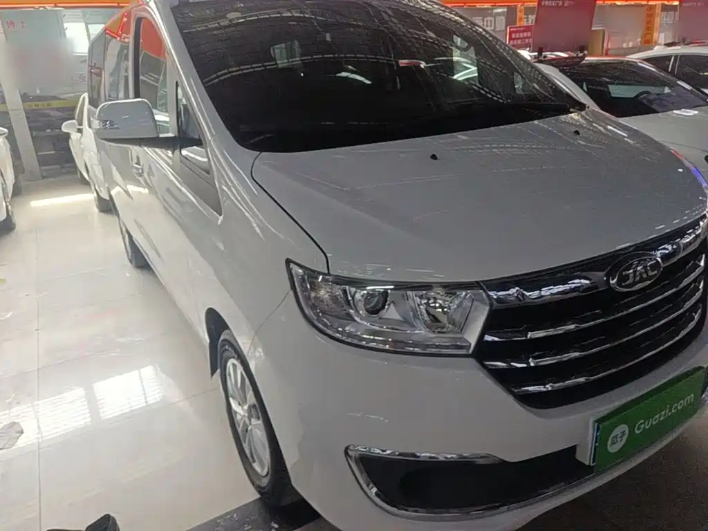 JAC RefineM3 M3 2023 PLUS 1.5T 7/8 мест Smart Connect