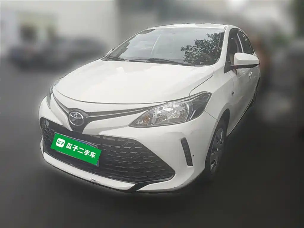 Купить Toyota Vios FS