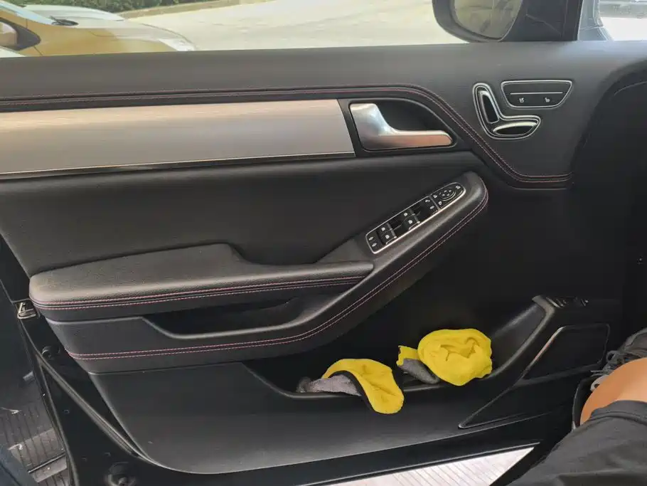 BYD Tang New Energy — миниатюра 7