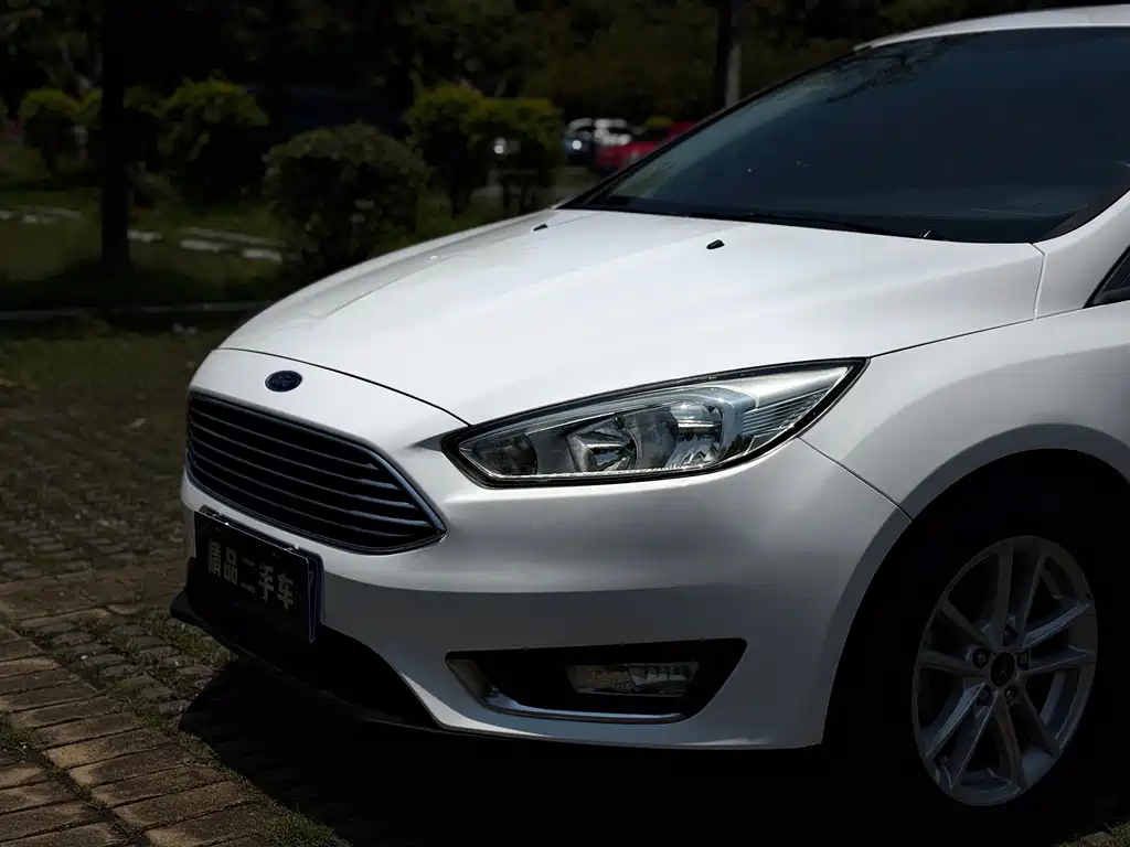Ford Focus — миниатюра 5