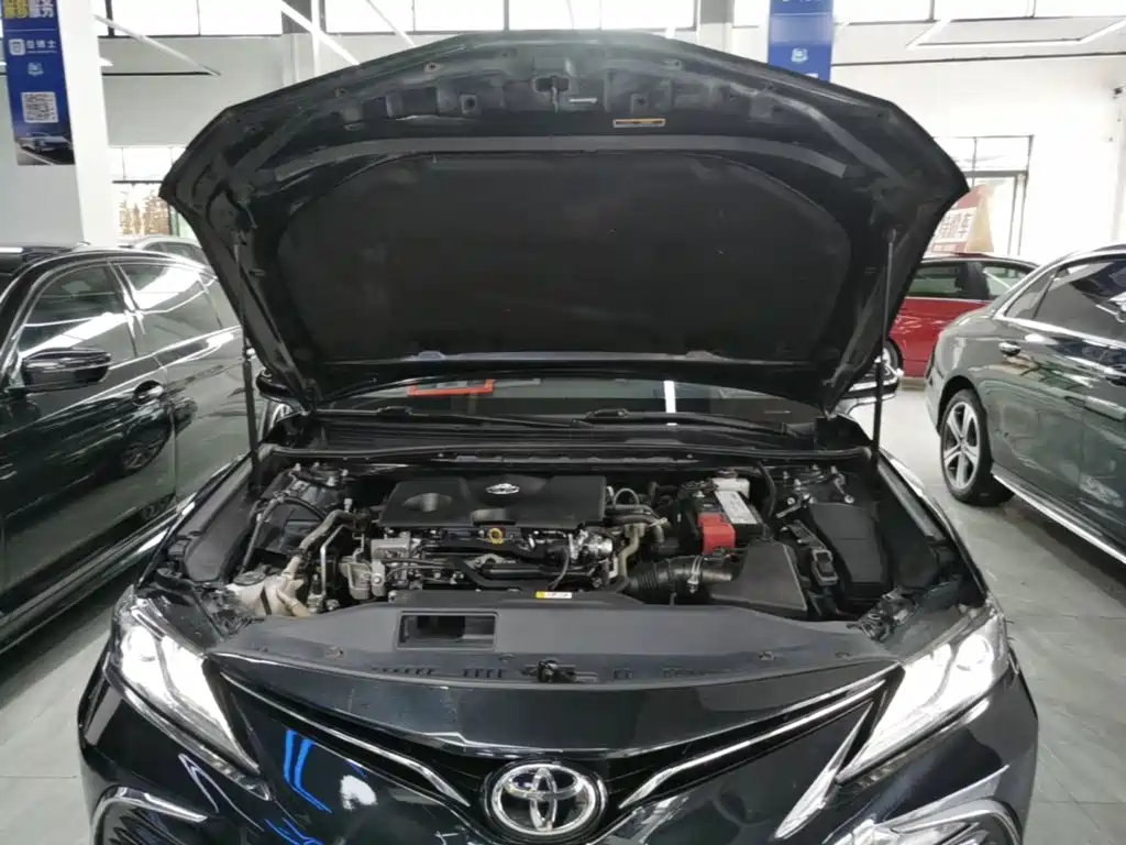 Toyota Camry — миниатюра 20