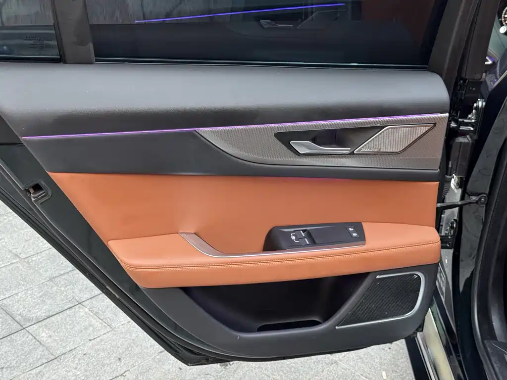Jaguar XEL — миниатюра 14