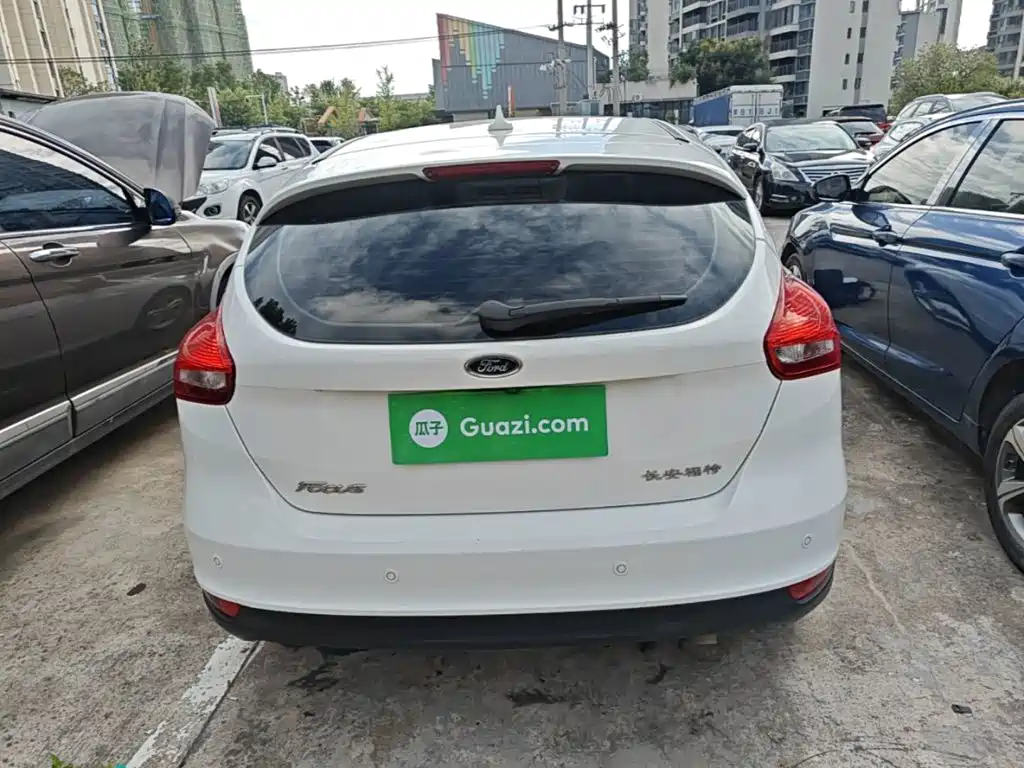 Ford Focus — миниатюра 6