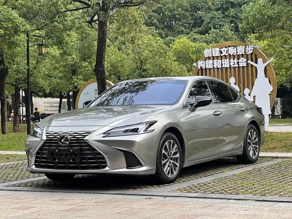 Lexus ES — фотографии объявления, Фото 28