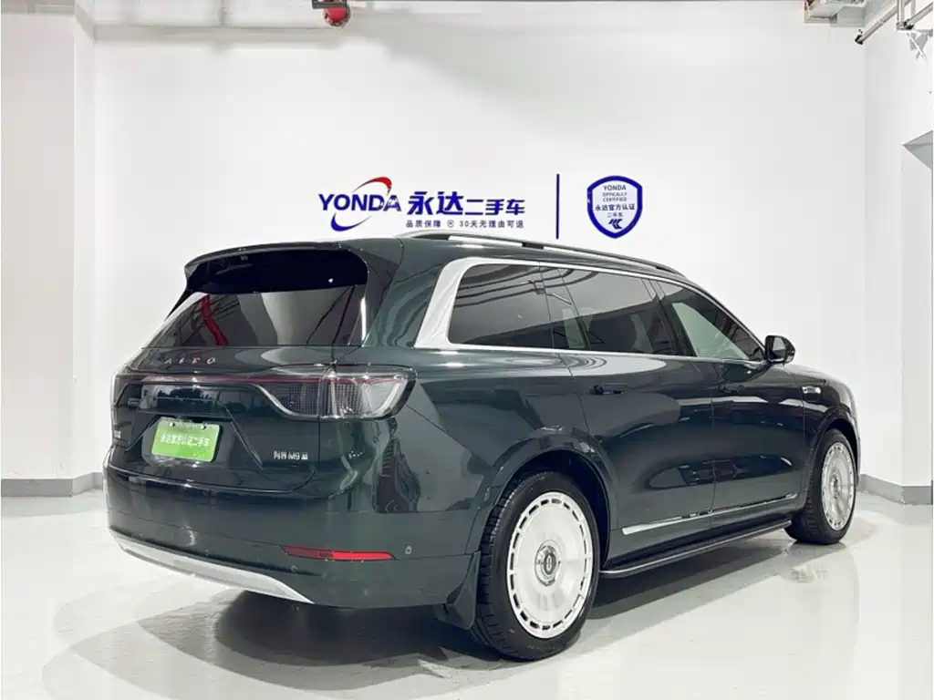 Aito M9 2024 Max 100kWh 6 мест