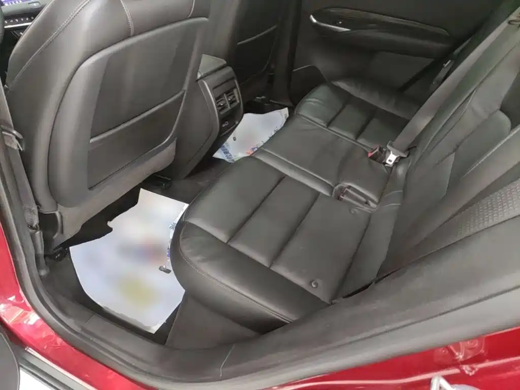 Cadillac XT4 — миниатюра 17