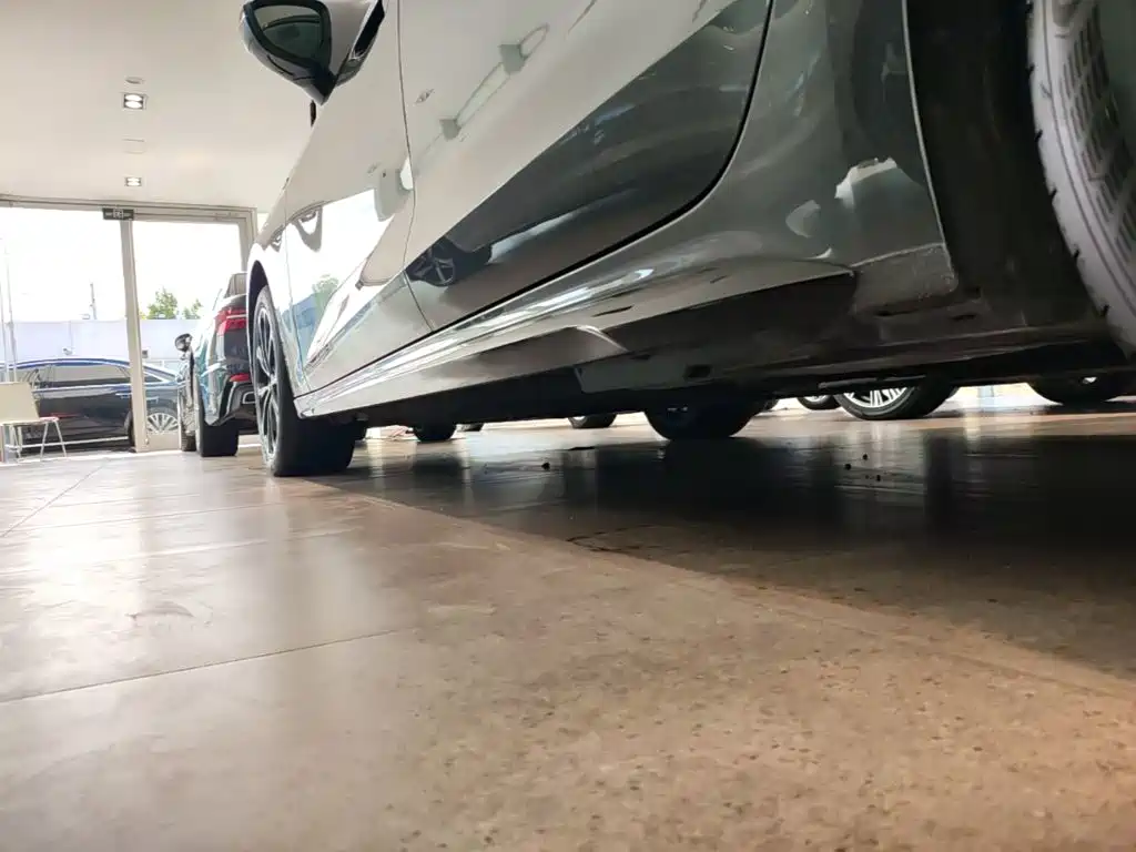 Audi A5L — миниатюра 22