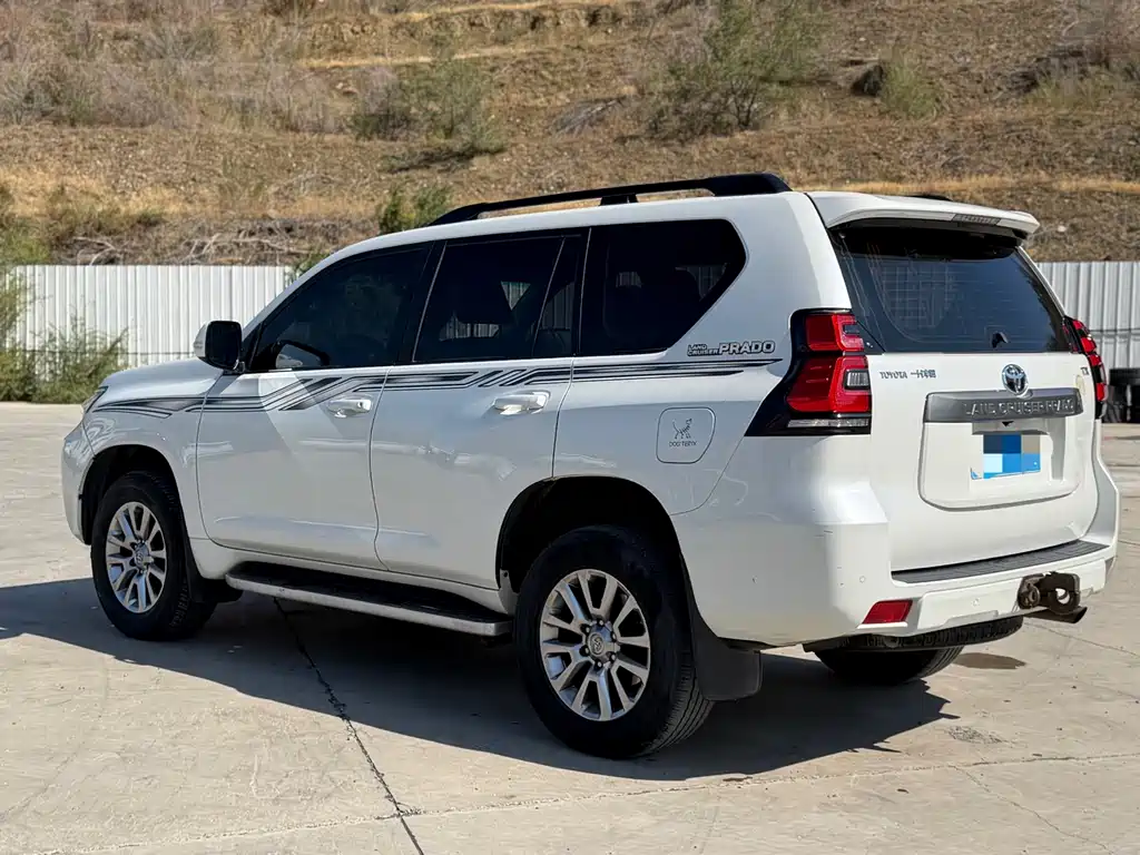 Toyota Prado — миниатюра 7