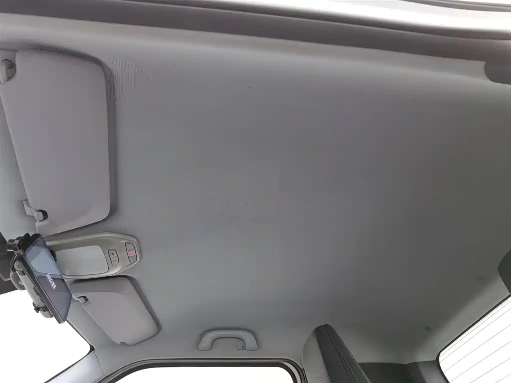 Wuling Nano EV — миниатюра 14