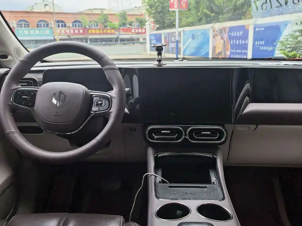 Leapmotor Leapmotor C11 — миниатюра 7