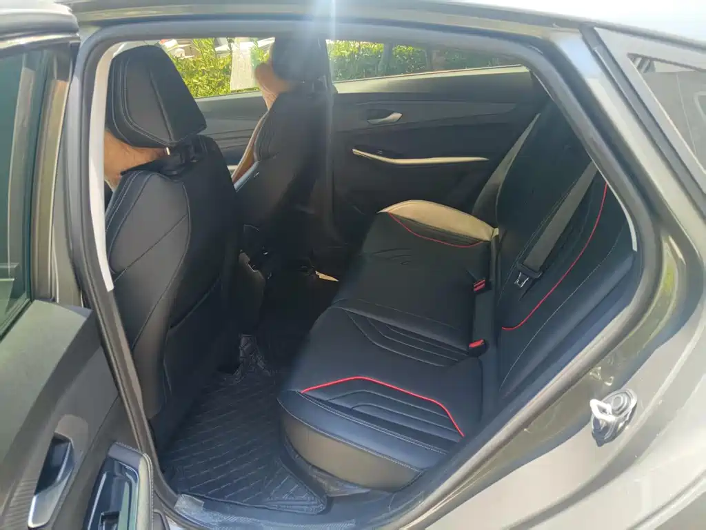 Geely Binrui — миниатюра 10