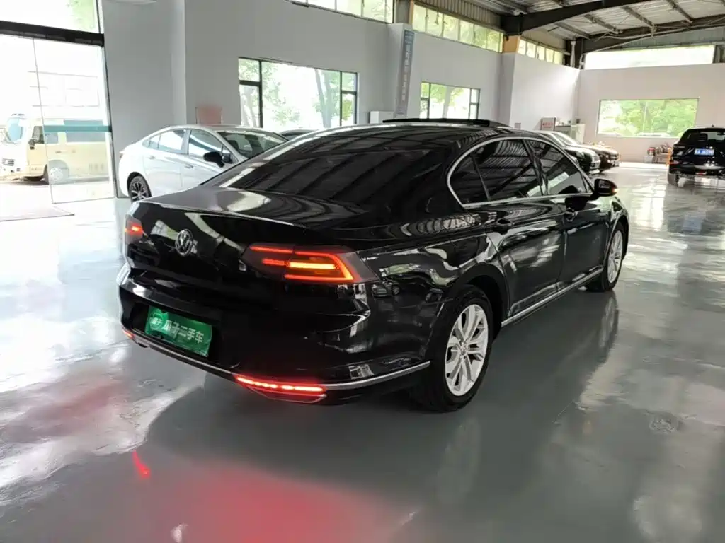Volkswagen Magotan — миниатюра 7