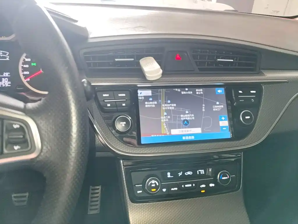 Geely Emgrand GS — миниатюра 13