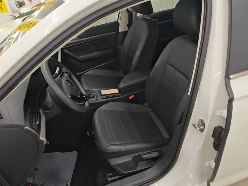 Volkswagen Lavida — миниатюра 15