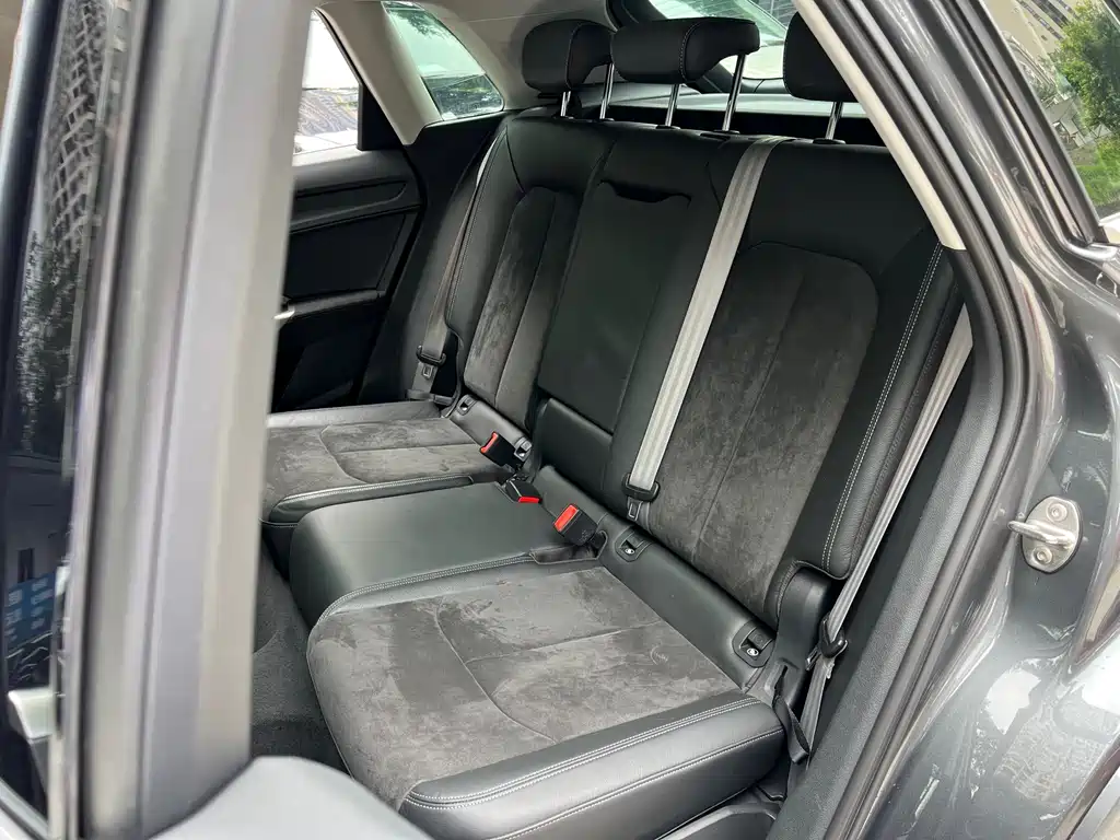Audi Q3 — миниатюра 12